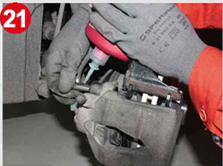 ferodo-brake-pad-installation-image21