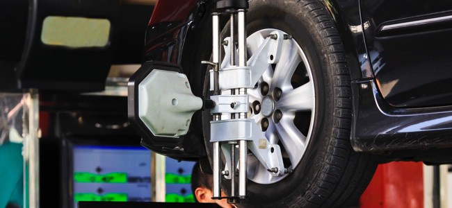 Car-On-Alignment-Machine